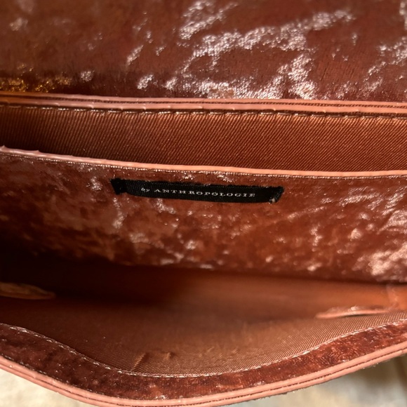 Blush Anthropologie crush velvet handbag with removable strap - Picture 6 of 6